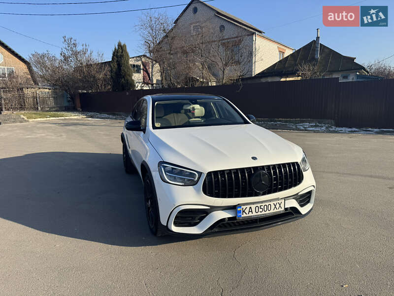 Внедорожник / Кроссовер Mercedes-Benz GLC-Class Coupe 2017 в 