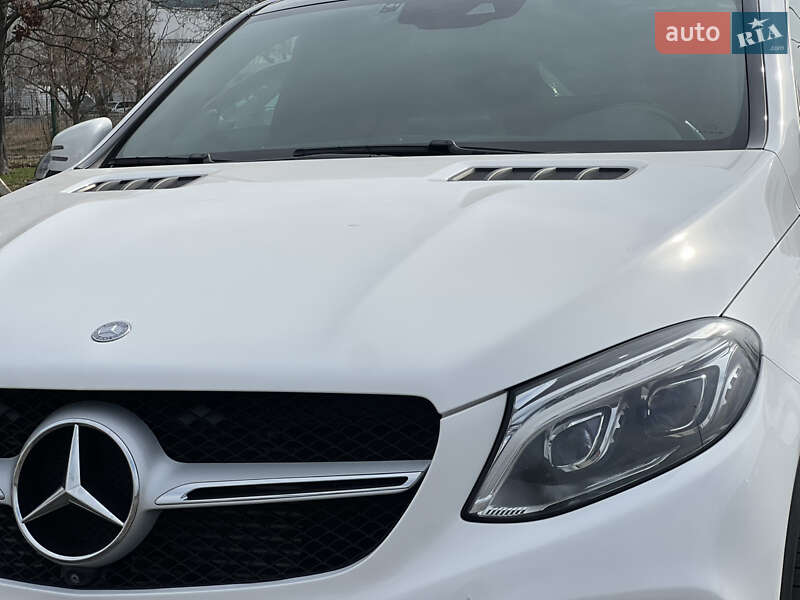 Внедорожник / Кроссовер Mercedes-Benz GLC-Class Coupe 2016 в Киеве