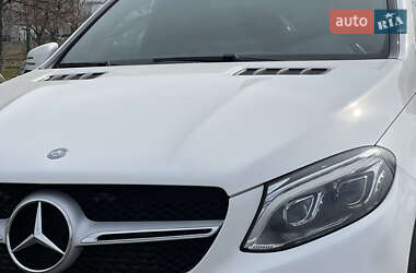 Внедорожник / Кроссовер Mercedes-Benz GLC-Class Coupe 2016 в 