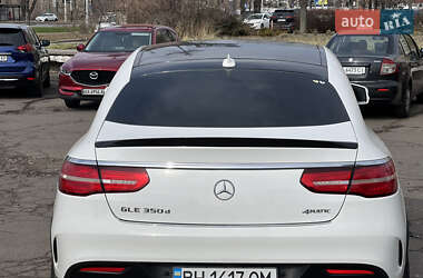 Внедорожник / Кроссовер Mercedes-Benz GLC-Class Coupe 2016 в 