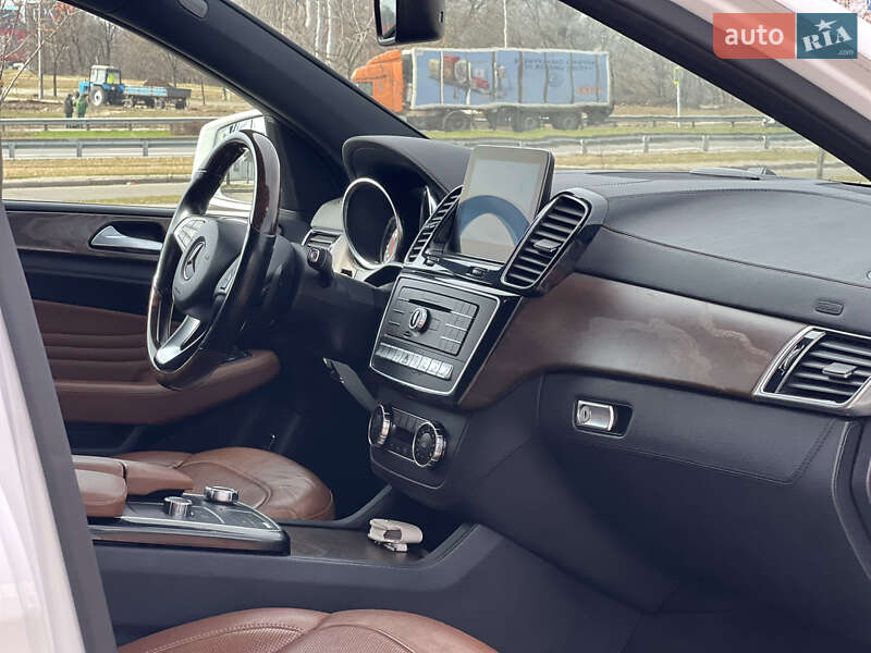 Внедорожник / Кроссовер Mercedes-Benz GLC-Class Coupe 2016 в Киеве