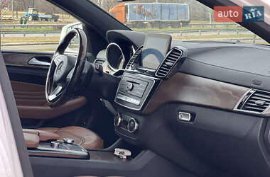 Внедорожник / Кроссовер Mercedes-Benz GLC-Class Coupe 2016 в 