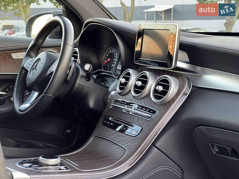 Внедорожник / Кроссовер Mercedes-Benz GLC-Class Coupe 2017 в Одессе