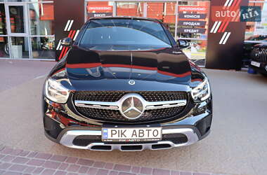 Позашляховик / Кросовер Mercedes-Benz GLC-Class Coupe 2022 в 