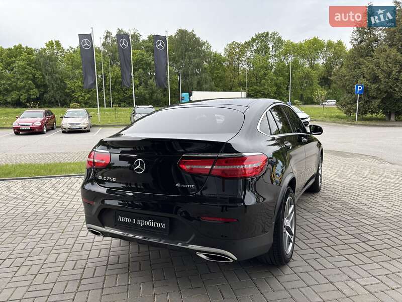 Позашляховик / Кросовер Mercedes-Benz GLC-Class Coupe 2018 в Львові