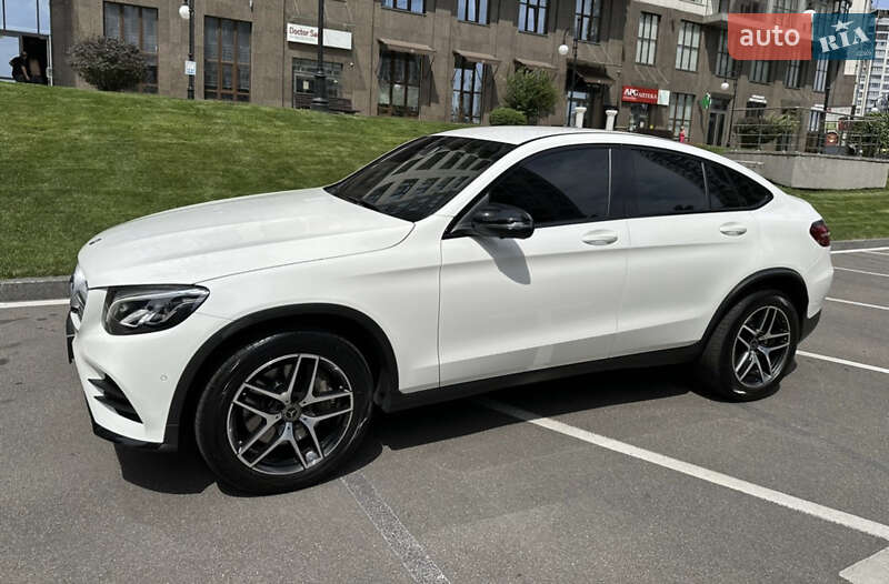Внедорожник / Кроссовер Mercedes-Benz GLC-Class Coupe 2018 в 