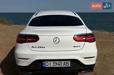 Внедорожник / Кроссовер Mercedes-Benz GLC-Class Coupe 2018 в 