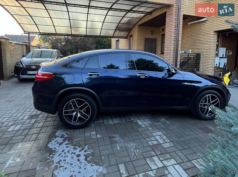 Позашляховик / Кросовер Mercedes-Benz GLC-Class Coupe 2018 в Дніпрі фото 2 Позашляховик / Кросовер Mercedes-Benz GLC-Class Coupe 2018 в Дніпрі