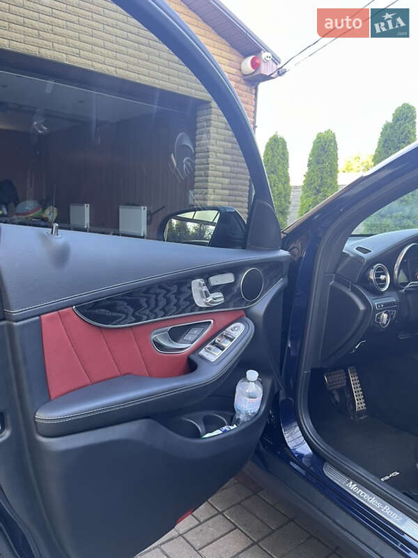 Позашляховик / Кросовер Mercedes-Benz GLC-Class Coupe 2018 в Дніпрі фото 10 Позашляховик / Кросовер Mercedes-Benz GLC-Class Coupe 2018 в Дніпрі