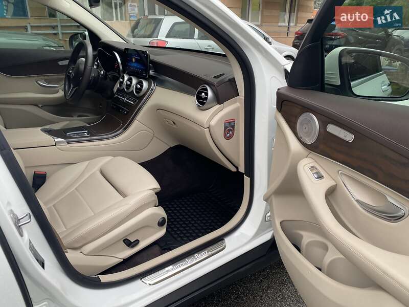 Внедорожник / Кроссовер Mercedes-Benz GLC-Class Coupe 2020 в Киеве