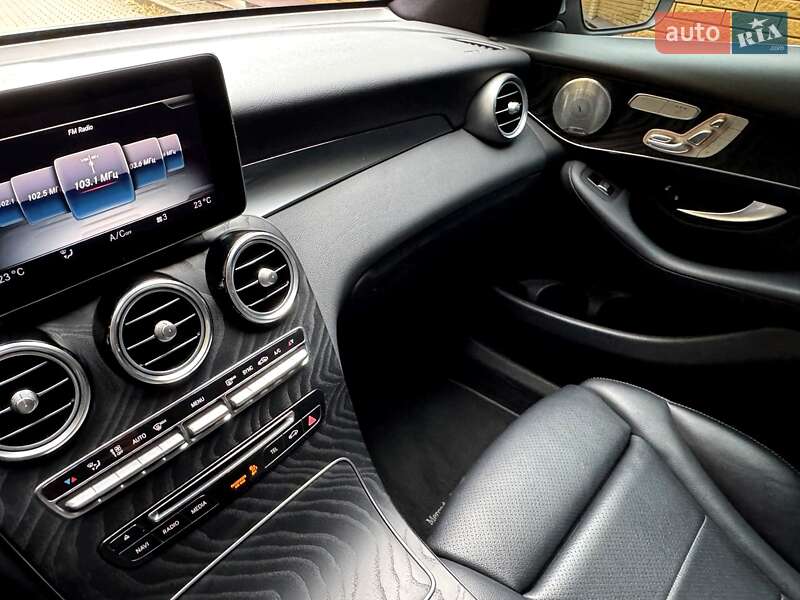 Позашляховик / Кросовер Mercedes-Benz GLC-Class Coupe 2017 в Хмельницькому фото 45 Позашляховик / Кросовер Mercedes-Benz GLC-Class Coupe 2017 в Хмельницькому