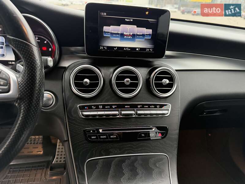 Позашляховик / Кросовер Mercedes-Benz GLC-Class Coupe 2017 в Києві