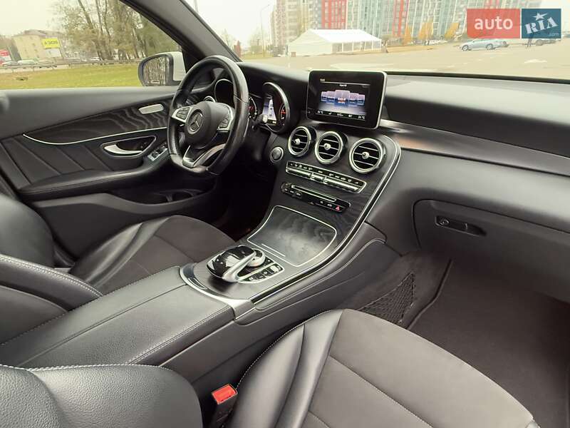 Позашляховик / Кросовер Mercedes-Benz GLC-Class Coupe 2017 в Києві