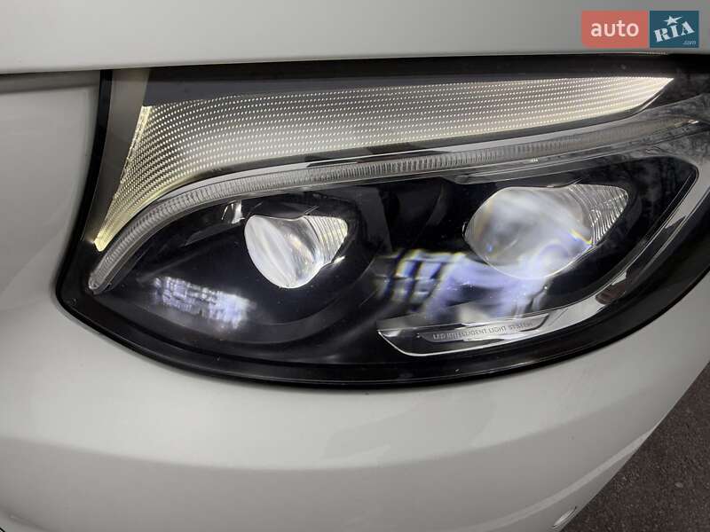 Позашляховик / Кросовер Mercedes-Benz GLC-Class Coupe 2017 в Києві