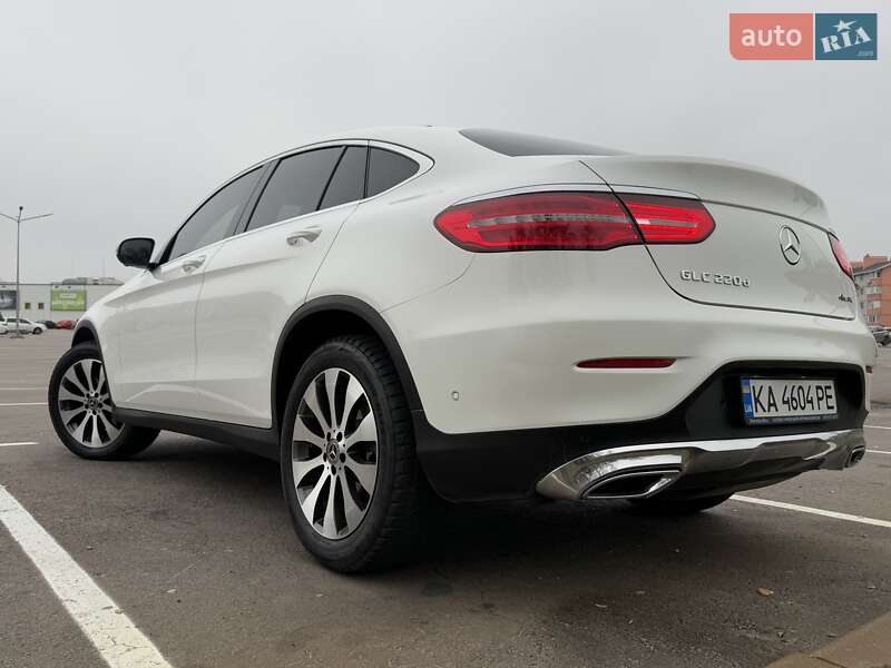 Позашляховик / Кросовер Mercedes-Benz GLC-Class Coupe 2017 в Києві