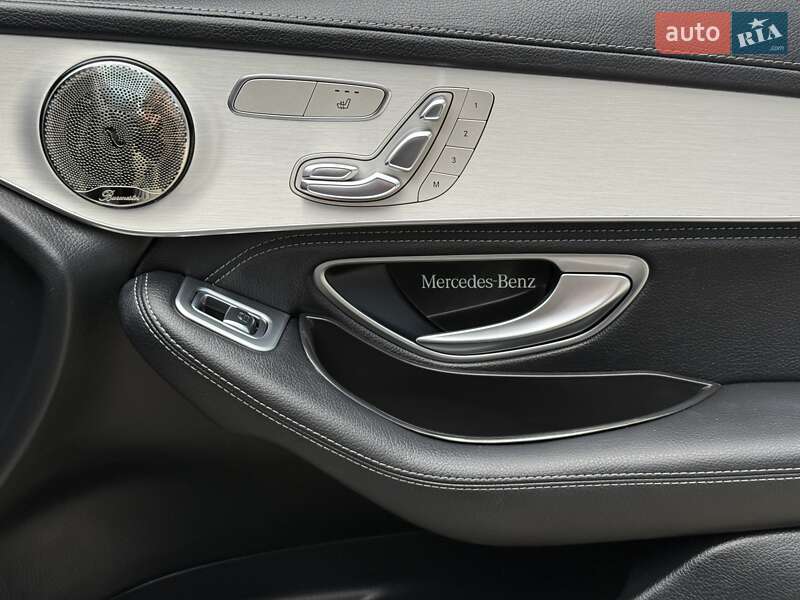 Внедорожник / Кроссовер Mercedes-Benz GLC-Class Coupe 2017 в Ровно фото 13 Внедорожник / Кроссовер Mercedes-Benz GLC-Class Coupe 2017 в Ровно