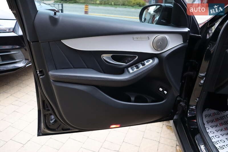 Внедорожник / Кроссовер Mercedes-Benz GLC-Class Coupe 2017 в Львове фото 12 Внедорожник / Кроссовер Mercedes-Benz GLC-Class Coupe 2017 в Львове