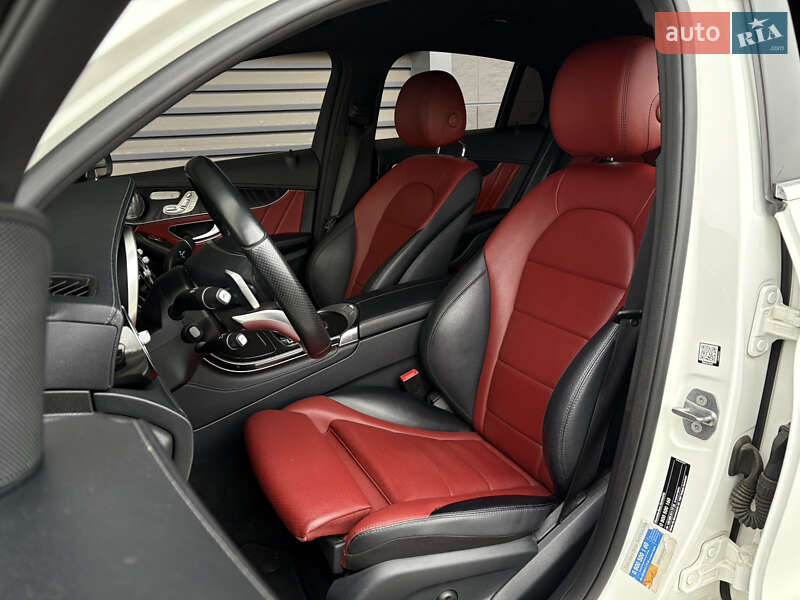 Позашляховик / Кросовер Mercedes-Benz GLC-Class Coupe 2016 в Києві фото 14 Позашляховик / Кросовер Mercedes-Benz GLC-Class Coupe 2016 в Києві