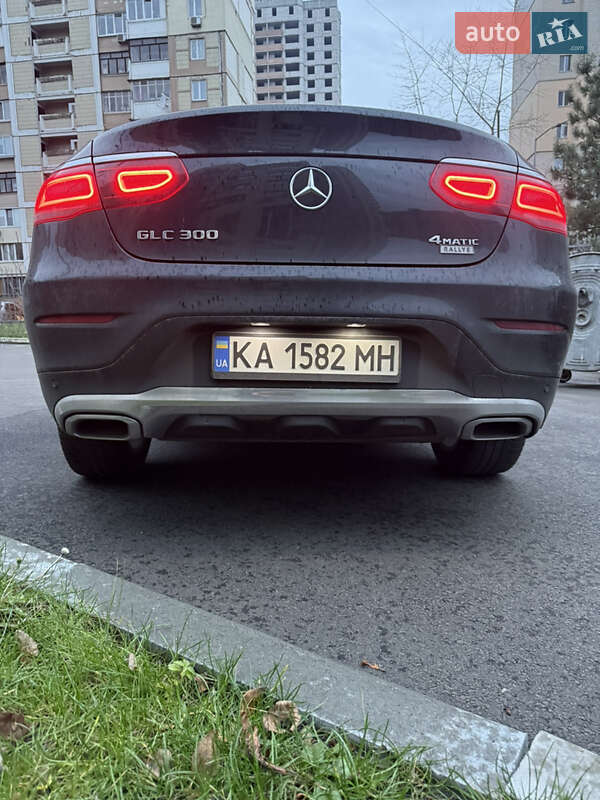 Внедорожник / Кроссовер Mercedes-Benz GLC-Class Coupe 2019 в Киеве фото 14 Внедорожник / Кроссовер Mercedes-Benz GLC-Class Coupe 2019 в Киеве