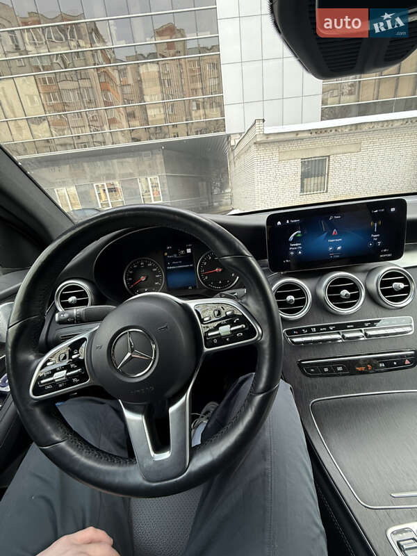 Внедорожник / Кроссовер Mercedes-Benz GLC-Class Coupe 2019 в Киеве фото 15 Внедорожник / Кроссовер Mercedes-Benz GLC-Class Coupe 2019 в Киеве