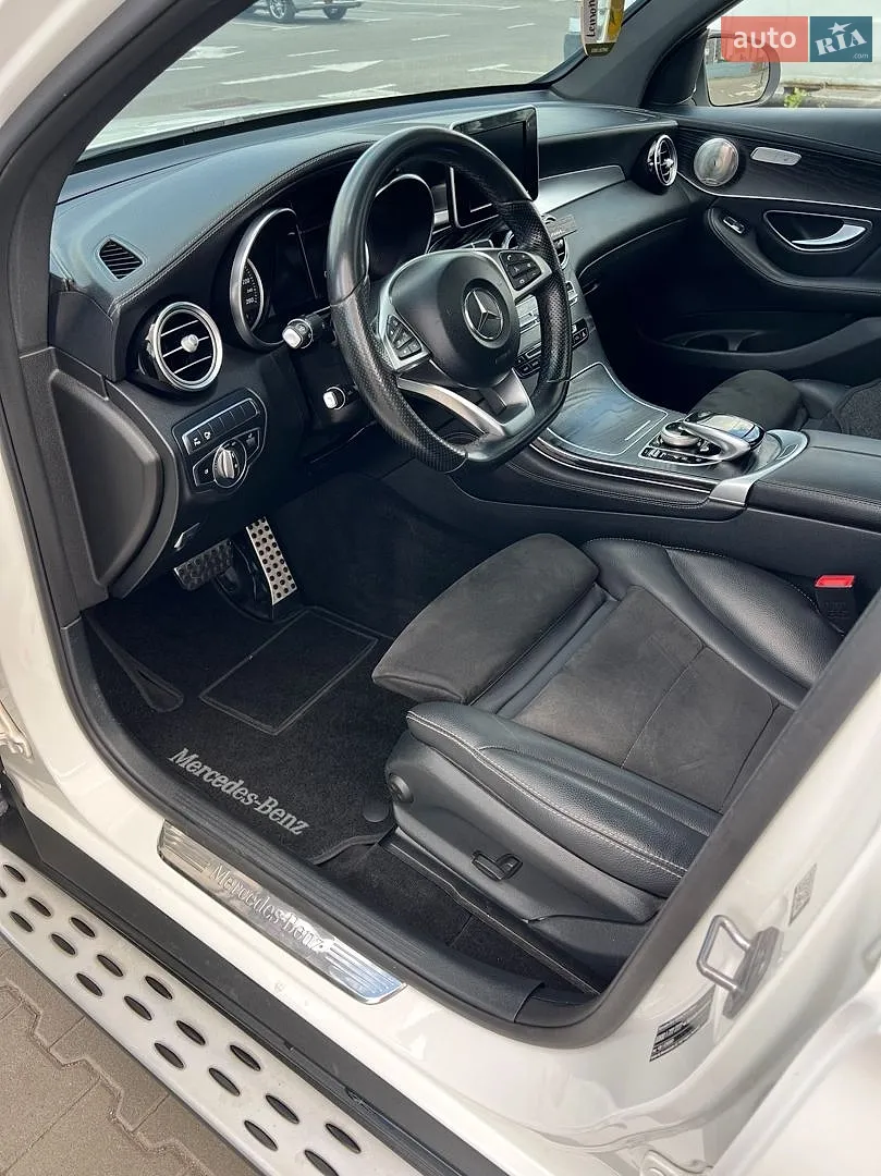 2017 Mercedes-Benz GLC - мініатюра 16
