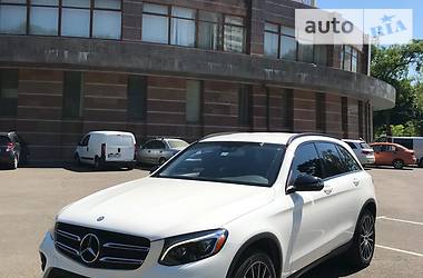 Внедорожник / Кроссовер Mercedes-Benz GLC-Class 2016 в 