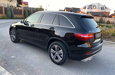 Внедорожник / Кроссовер Mercedes-Benz GLC-Class 2016 в 