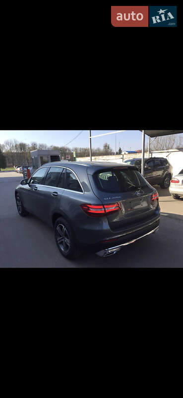 Внедорожник / Кроссовер Mercedes-Benz GLC-Class 2017 в Черновцах