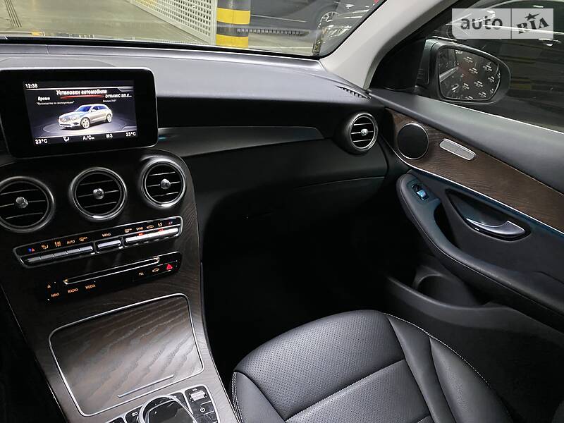 Позашляховик / Кросовер Mercedes-Benz GLC-Class 2017 в Києві