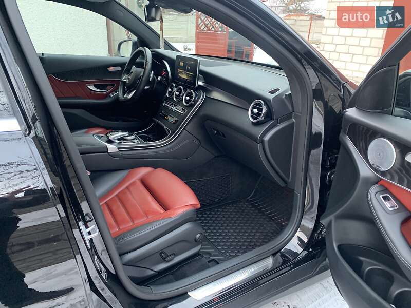 Внедорожник / Кроссовер Mercedes-Benz GLC-Class 2017 в Луцке