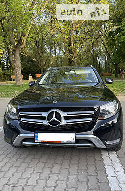 Внедорожник / Кроссовер Mercedes-Benz GLC-Class 2017 в Львове
