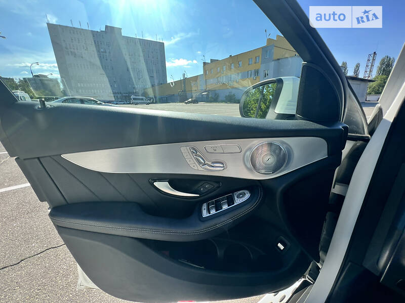 Внедорожник / Кроссовер Mercedes-Benz GLC-Class 2019 в Киеве