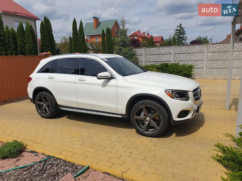 Mercedes-Benz GLC-Class 2017