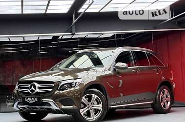 Внедорожник / Кроссовер Mercedes-Benz GLC-Class 2017 в Киеве