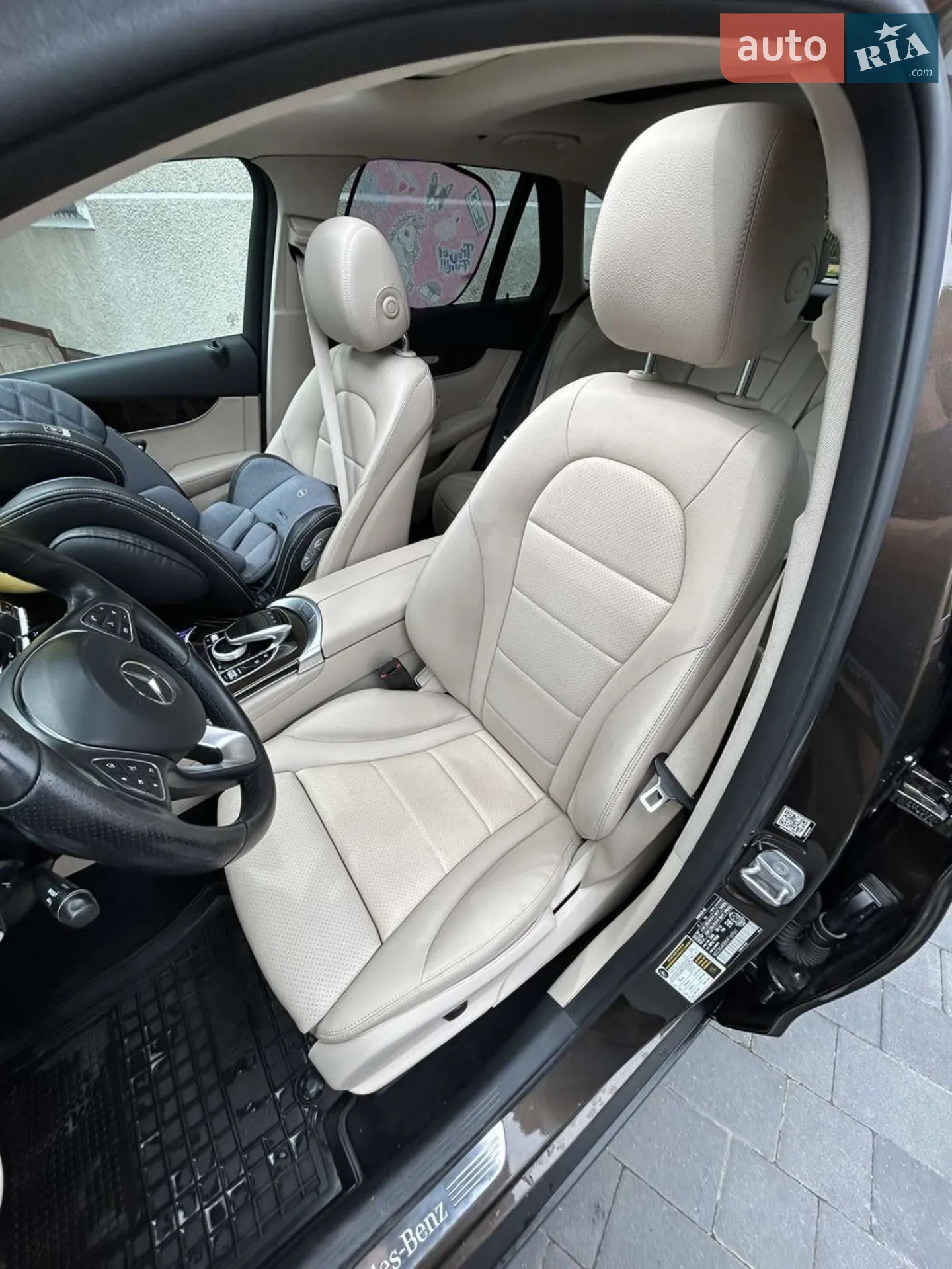 2016 Mercedes-Benz GLC - мініатюра 16