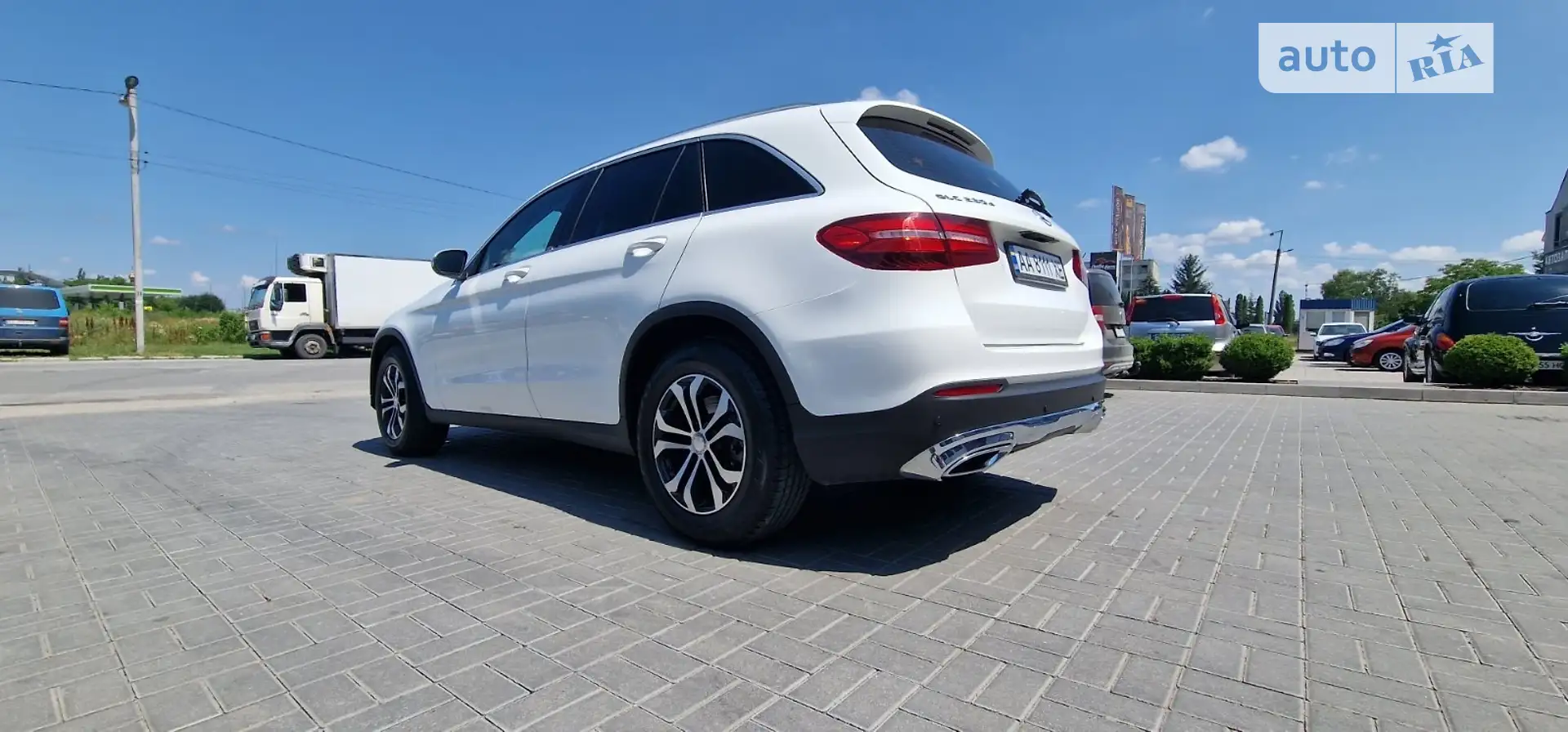 2016 Mercedes-Benz GLC - мініатюра 20