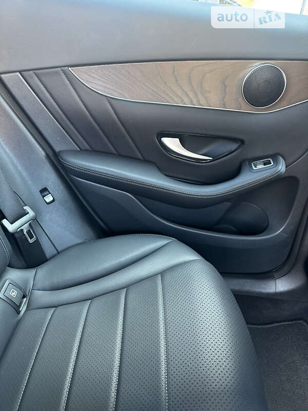 Позашляховик / Кросовер Mercedes-Benz GLC-Class 2018 в Вараші фото 19 Позашляховик / Кросовер Mercedes-Benz GLC-Class 2018 в Вараші