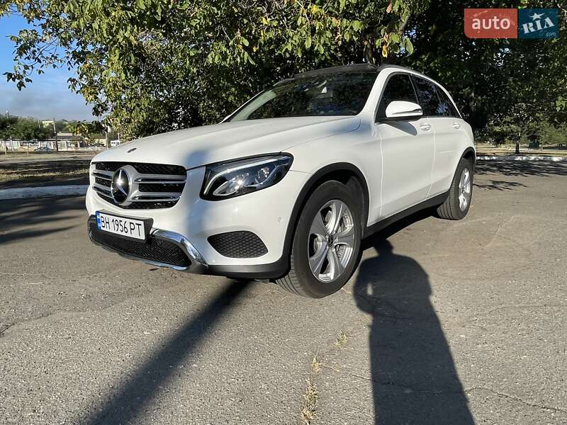 Внедорожник / Кроссовер Mercedes-Benz GLC-Class 2018 в Измаиле