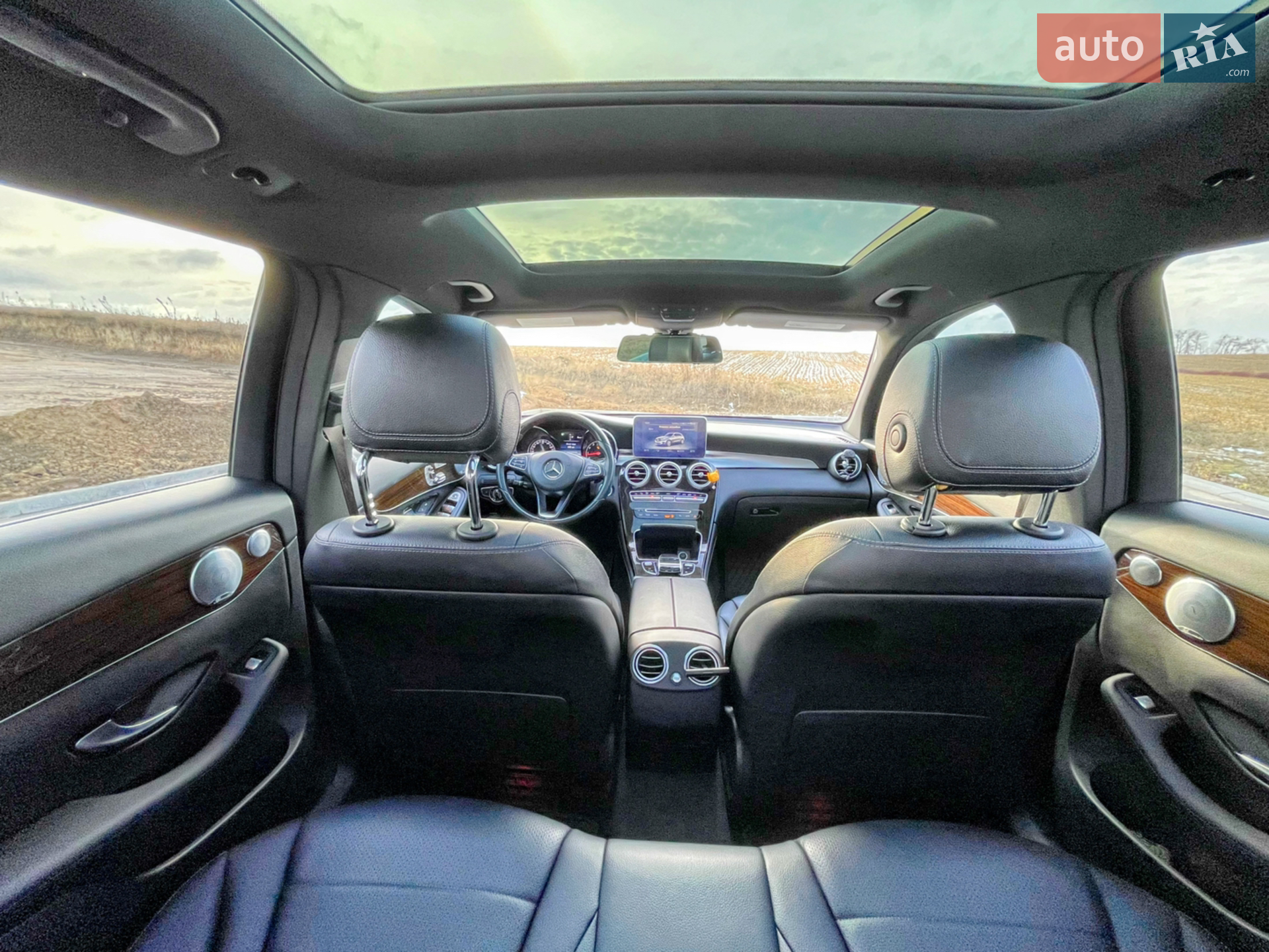 2016 Mercedes-Benz GLC - мініатюра 11