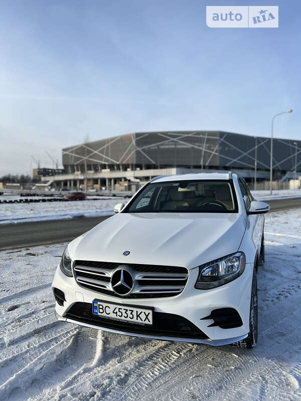 Позашляховик / Кросовер Mercedes-Benz GLC-Class 2016 в Львові