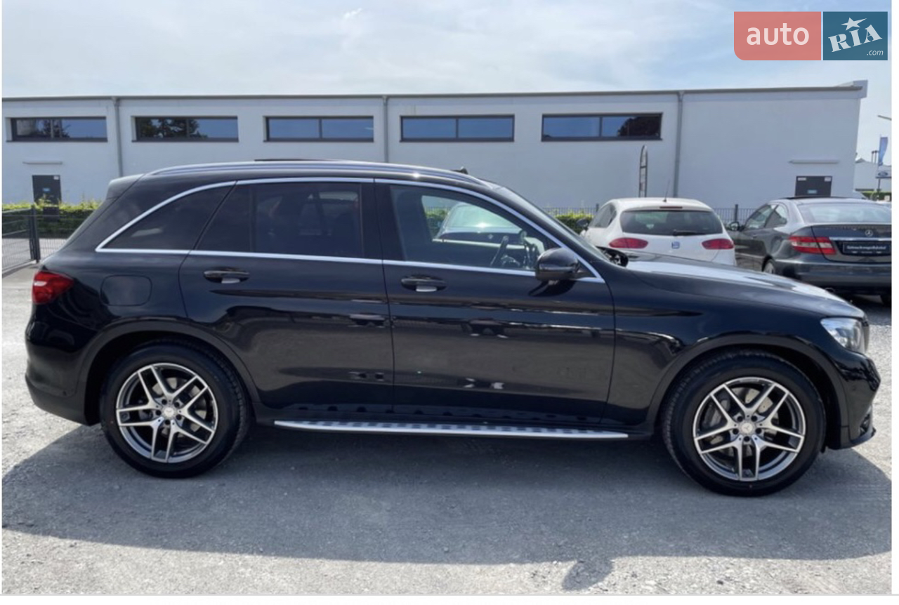 2017 Mercedes-Benz GLC - мініатюра 31