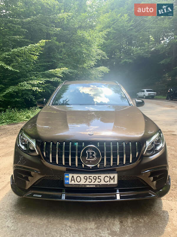Внедорожник / Кроссовер Mercedes-Benz GLC-Class 2017 в Рахове фото 2 Внедорожник / Кроссовер Mercedes-Benz GLC-Class 2017 в Рахове