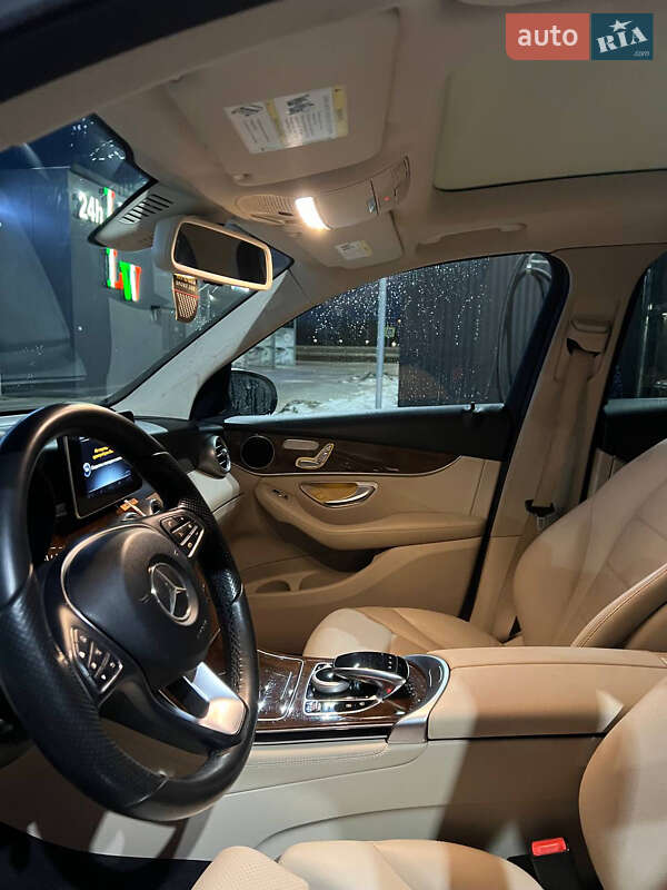Позашляховик / Кросовер Mercedes-Benz GLC-Class 2015 в Львові