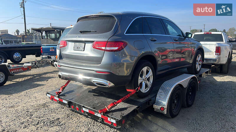 Внедорожник / Кроссовер Mercedes-Benz GLC-Class 2017 в Киеве