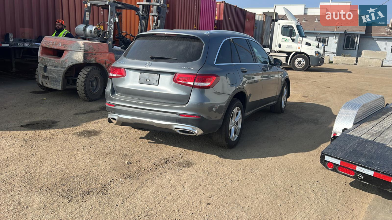 2016 Mercedes-Benz GLC - мініатюра 15