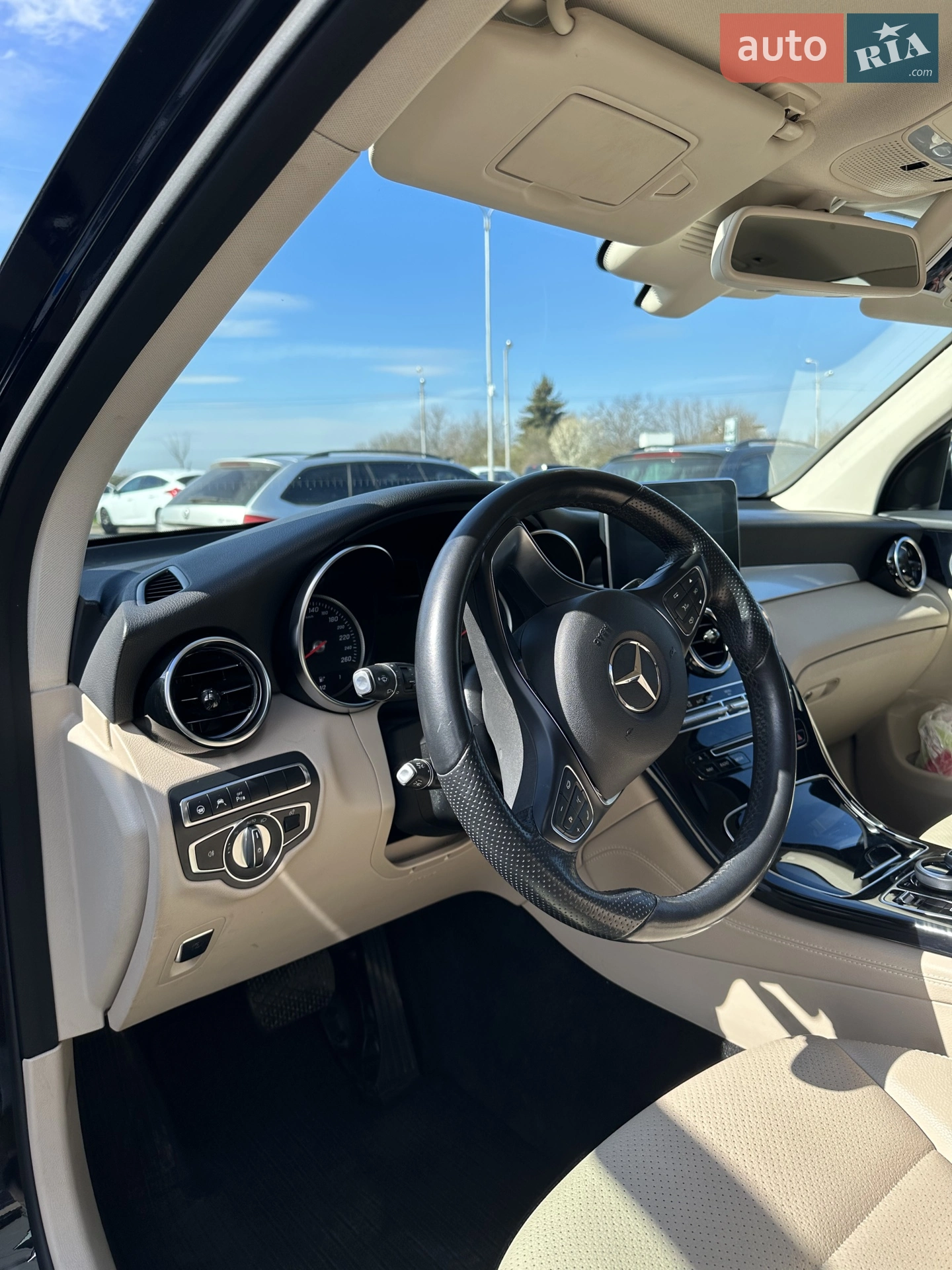 2019 Mercedes-Benz GLC - мініатюра 3