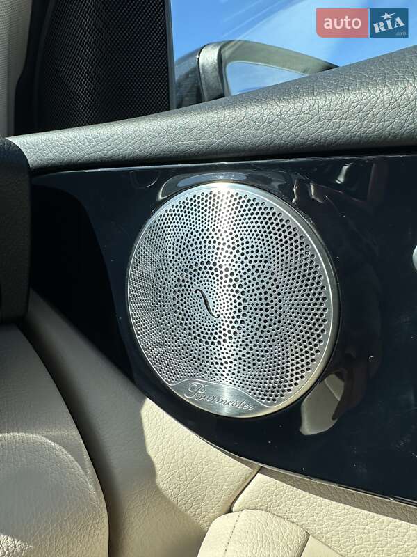 Внедорожник / Кроссовер Mercedes-Benz GLC-Class 2019 в Ужгороде