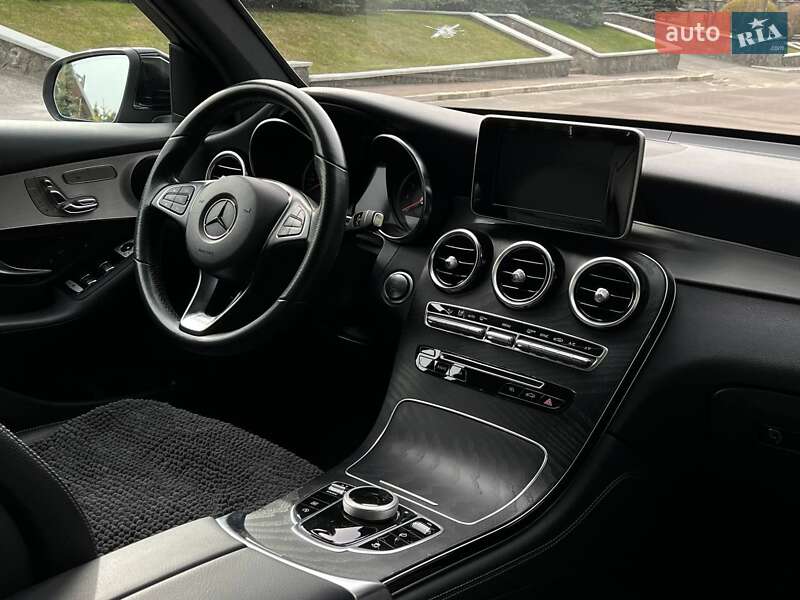 Позашляховик / Кросовер Mercedes-Benz GLC-Class 2019 в Києві