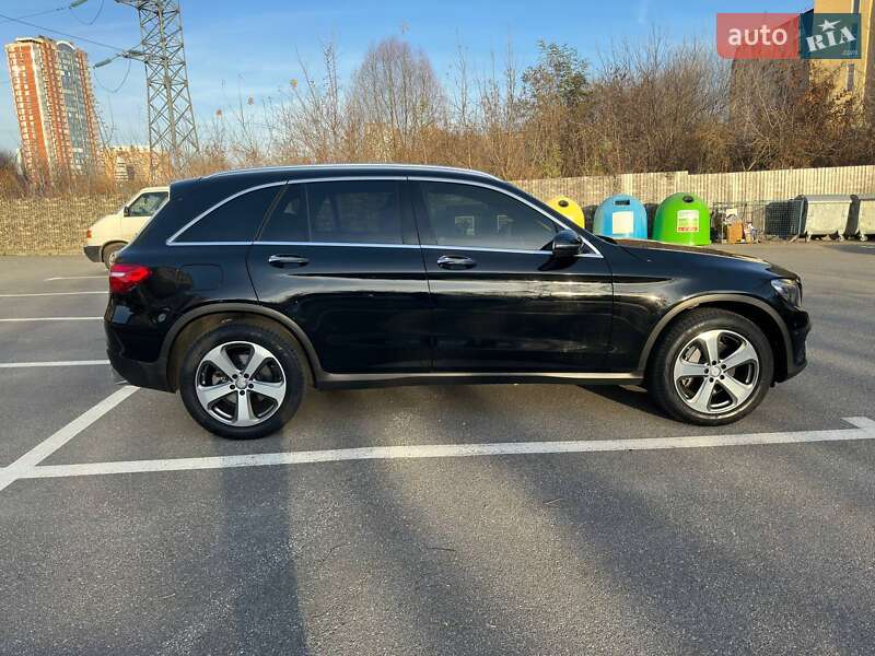 Внедорожник / Кроссовер Mercedes-Benz GLC-Class 2016 в Днепре