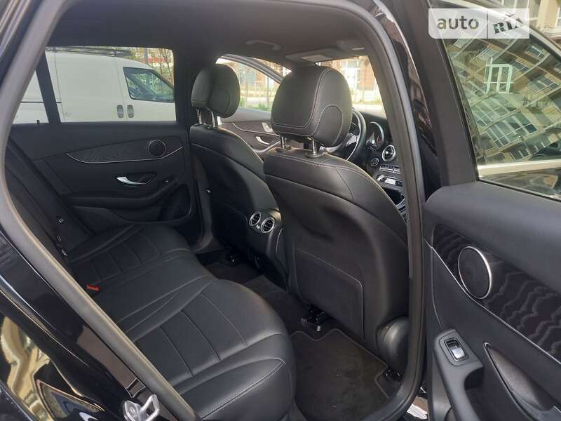 Внедорожник / Кроссовер Mercedes-Benz GLC-Class 2017 в Николаеве